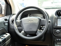 jeep () ָ 2010 2.4 籭ر
