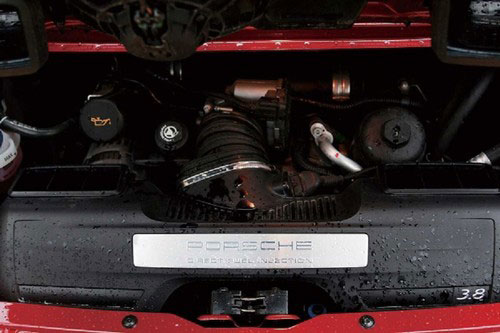  Լ911 Targa 4S