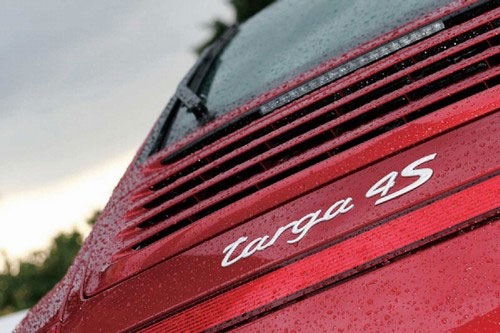  Լ911 Targa 4S