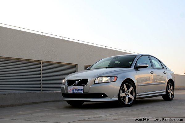 -ֶS40 R-Designƪ
