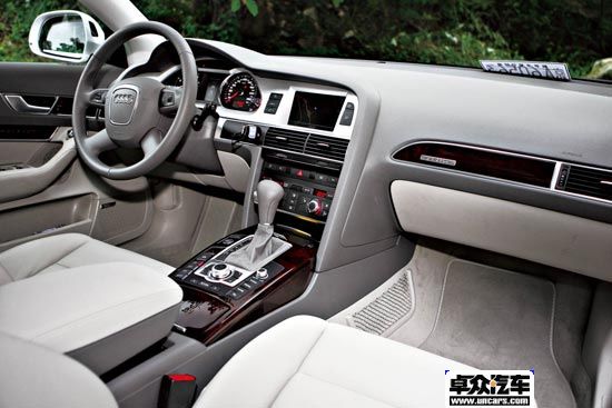 ȥ Լ°µA6L 3.0 TFSI 