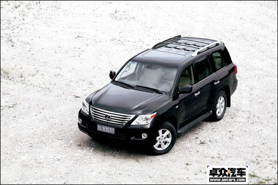 Խʽ Լ׿˹LX570