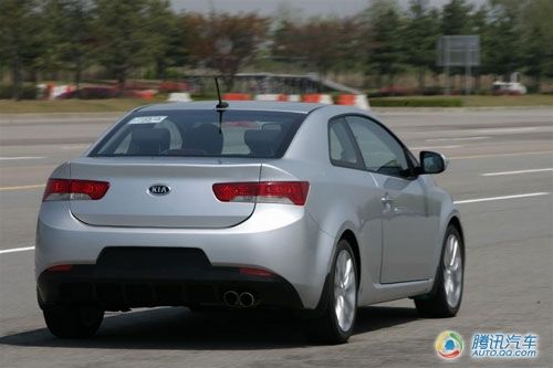 ᵽ Լ2010ǸKoup