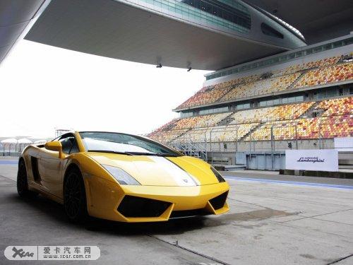 Gallardo LP550-2