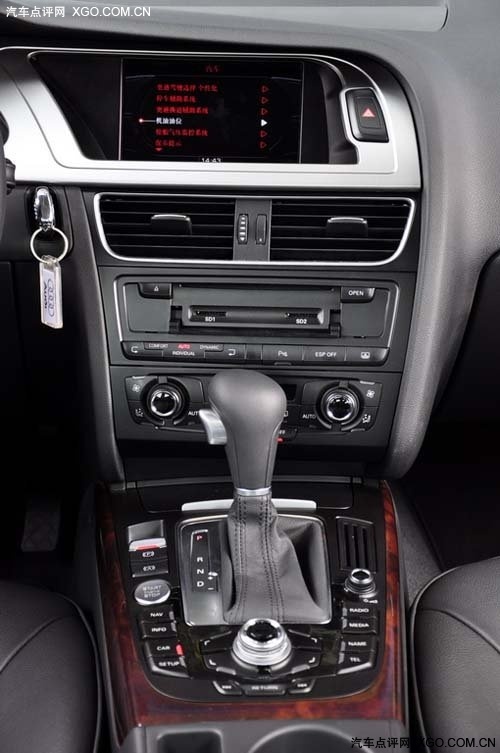 ѡװۻ ԰µA4L 1.8TSI