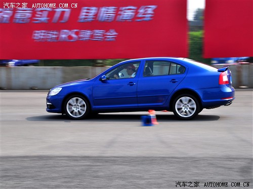 ˹´ Ϻ˹´  2010 2.0t rs