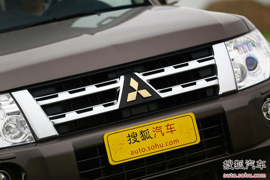 三菱 帕杰罗长轴 实拍 外观 图片