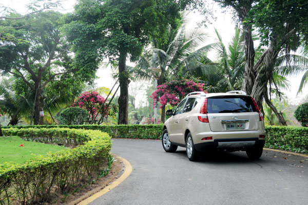 【初鉴】2014款吉利GX7 卓众汽车网