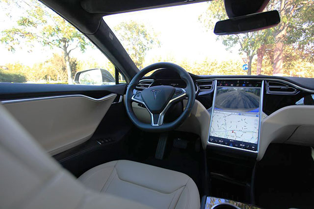 科技成就生活之美 特斯拉7.0固件体验