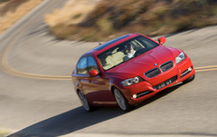 ۺʵԱȣµS4ԱȲԱ335i