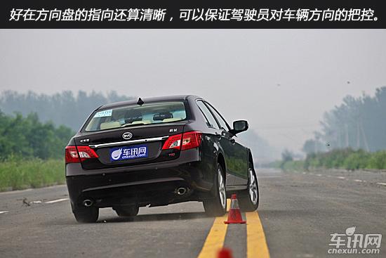 比亚迪思锐/起亚K5对比测试 挑战