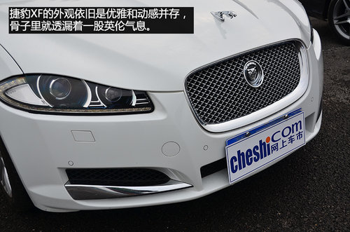 国产对进口 北京奔驰E300L对比XF/GS250