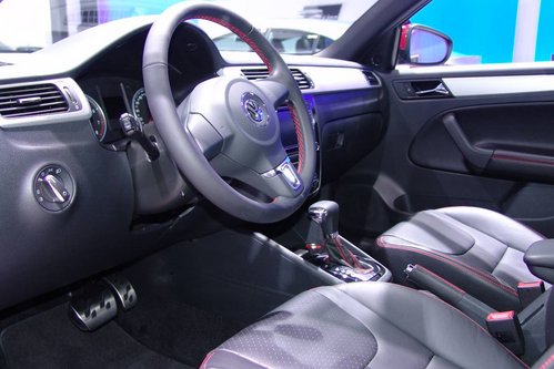 �趯������չ �±���1.4TSI+DSG�˶���