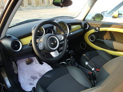 MINI E