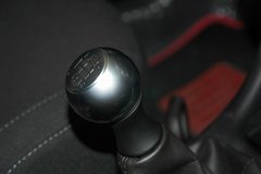 东风标致 207两厢