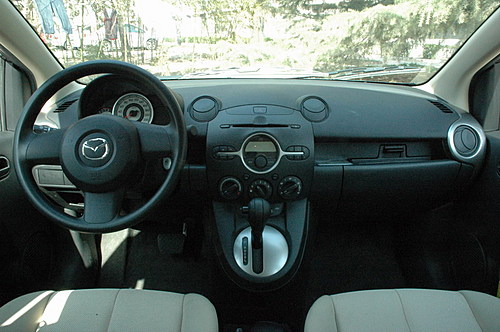长安马自达 三厢Mazda2劲翔