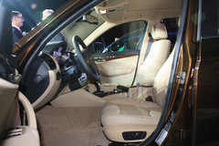   X1 2.0T AT