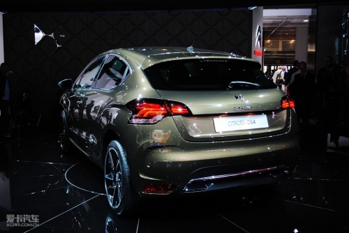 DS4