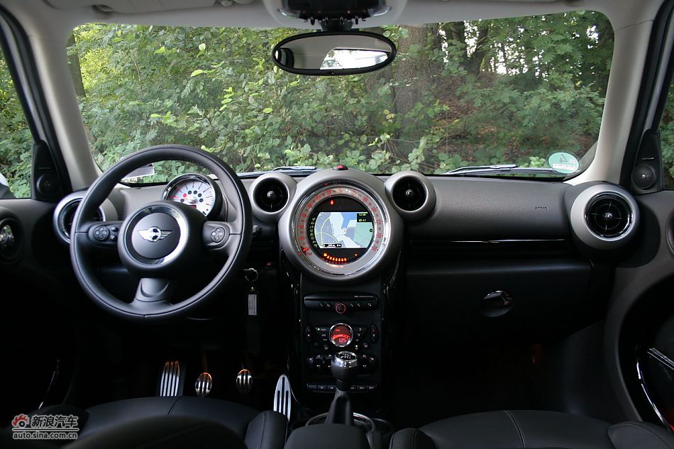 MINI Countryman���μ�ϸ��