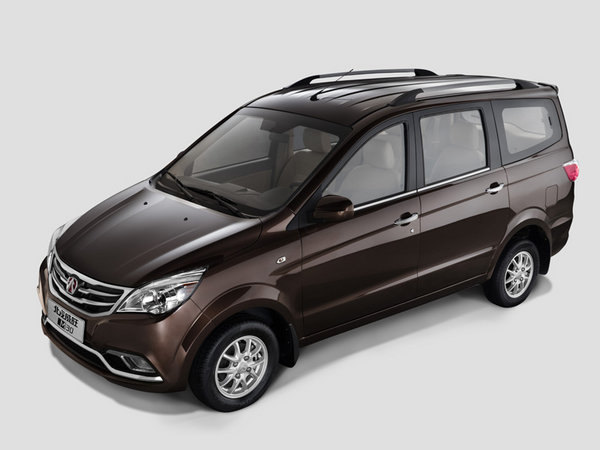 家轿级mpv 北汽威旺m30将于26日上市
