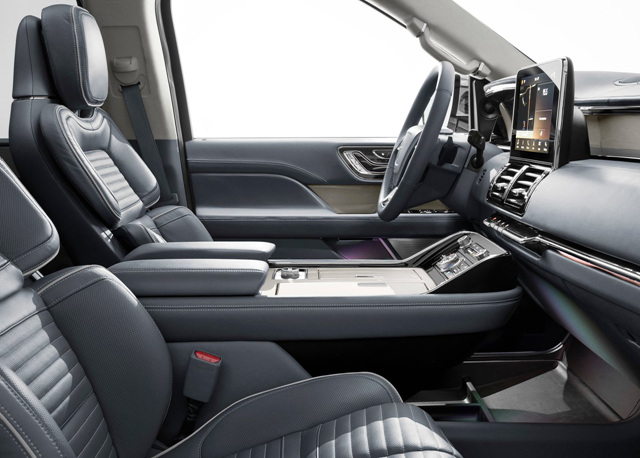 2017���ݳ�չ�ذ�SUV�̵�