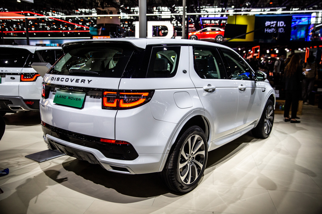 百公里油耗仅2升路虎发现运动p300e上市