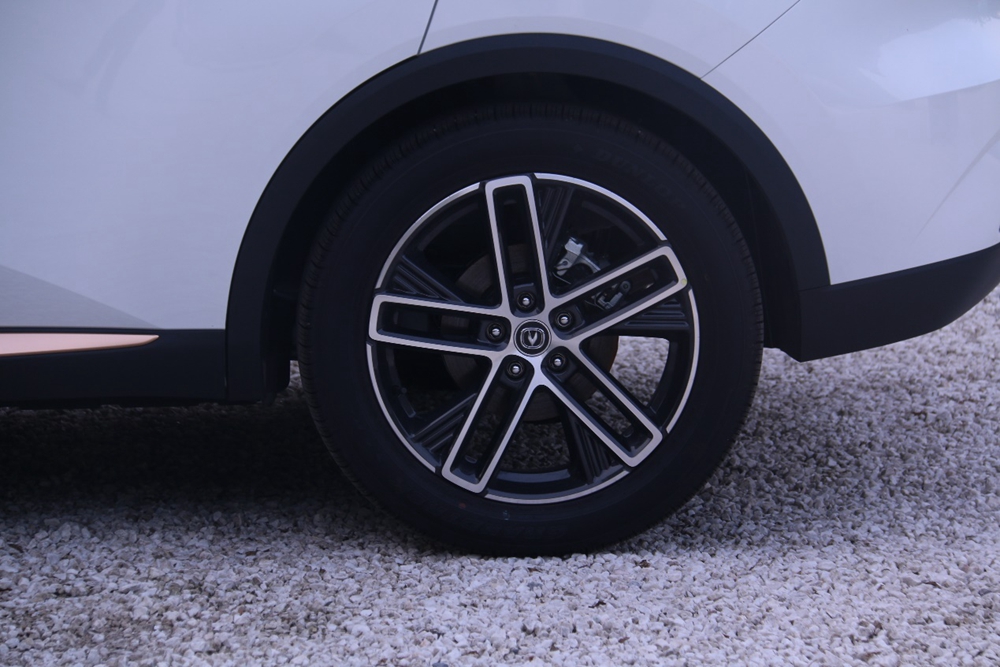 �ܾ������������� ����CS55 PLUS���޶���