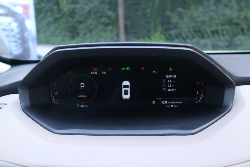 �ܾ������������� ����CS55 PLUS���޶���