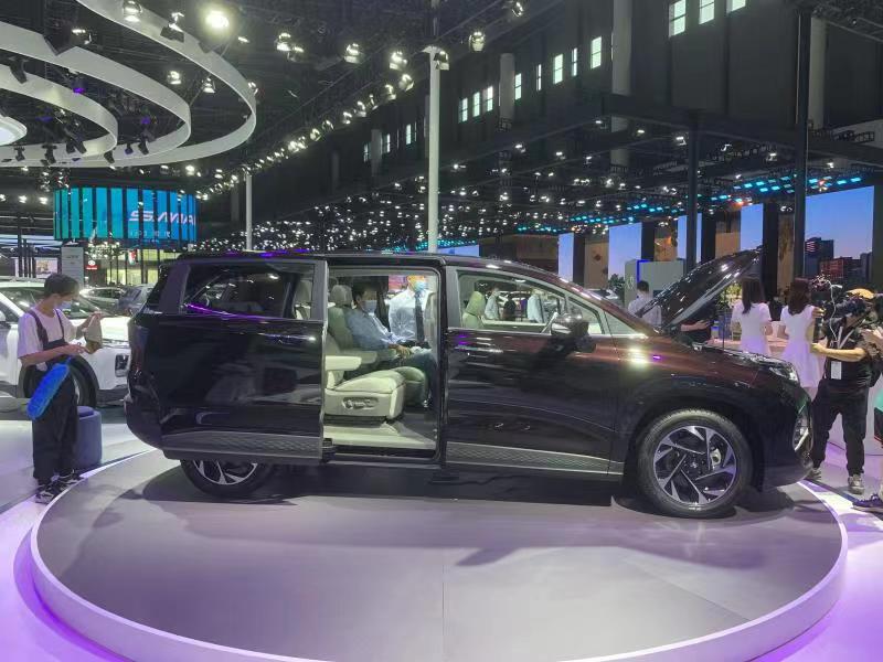 2021ɶչִ׿MPV˹;ʽ