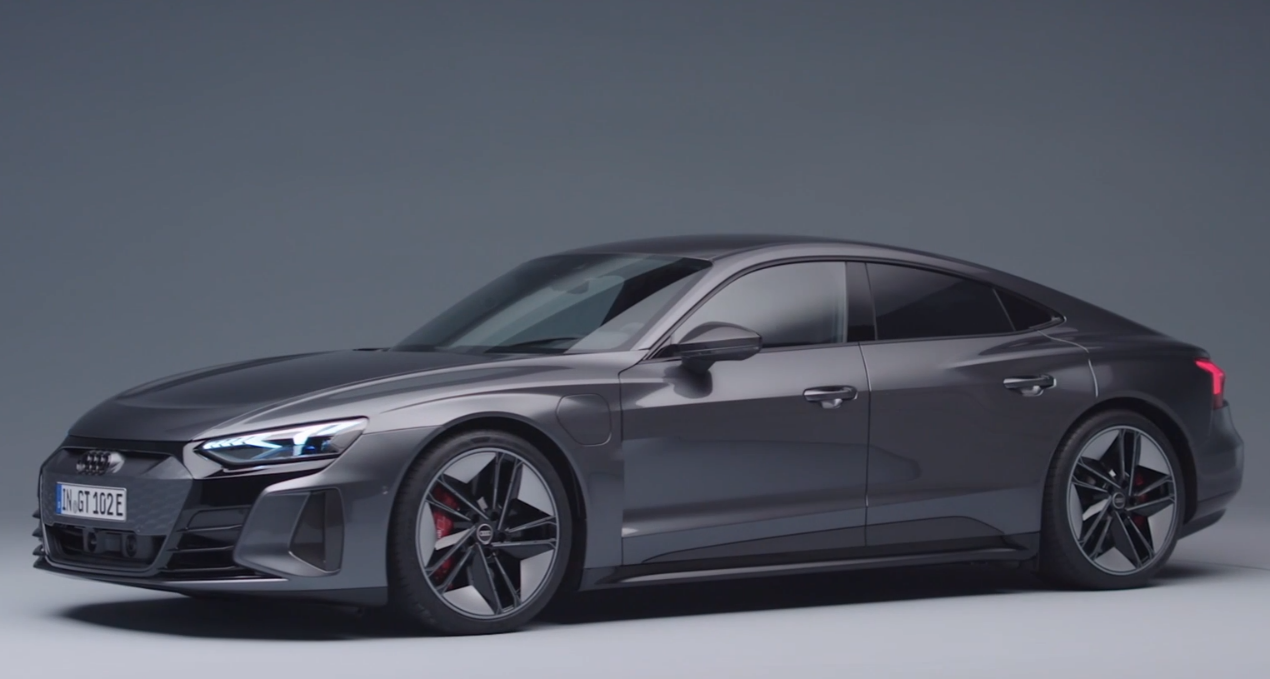 奥迪最强电动跑车rsetrongt正向你驶来