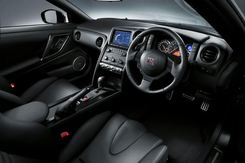 ۼ64.6 2010ղGT-Rϵз