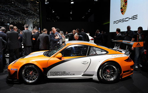 Porsche 911GT3 R Hybrid