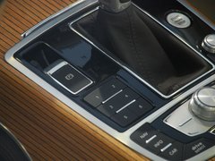 奥迪(进口) 奥迪A7 概念车中控