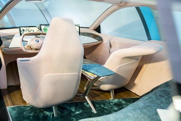 400 L3Զʻ BMW iNextȫ׷