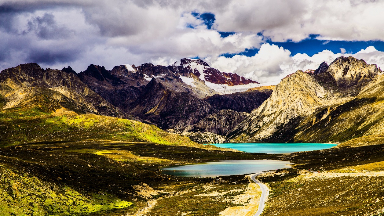 图赏此生必驾318向往圣城之旅