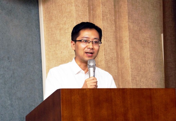 北方君威实业集团有限公司总裁助理赵世鸿莅临现场