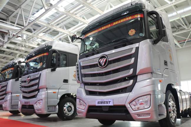 国典标准铸就国典品质欧曼超级重卡国典版帮助用户多收益,真收益