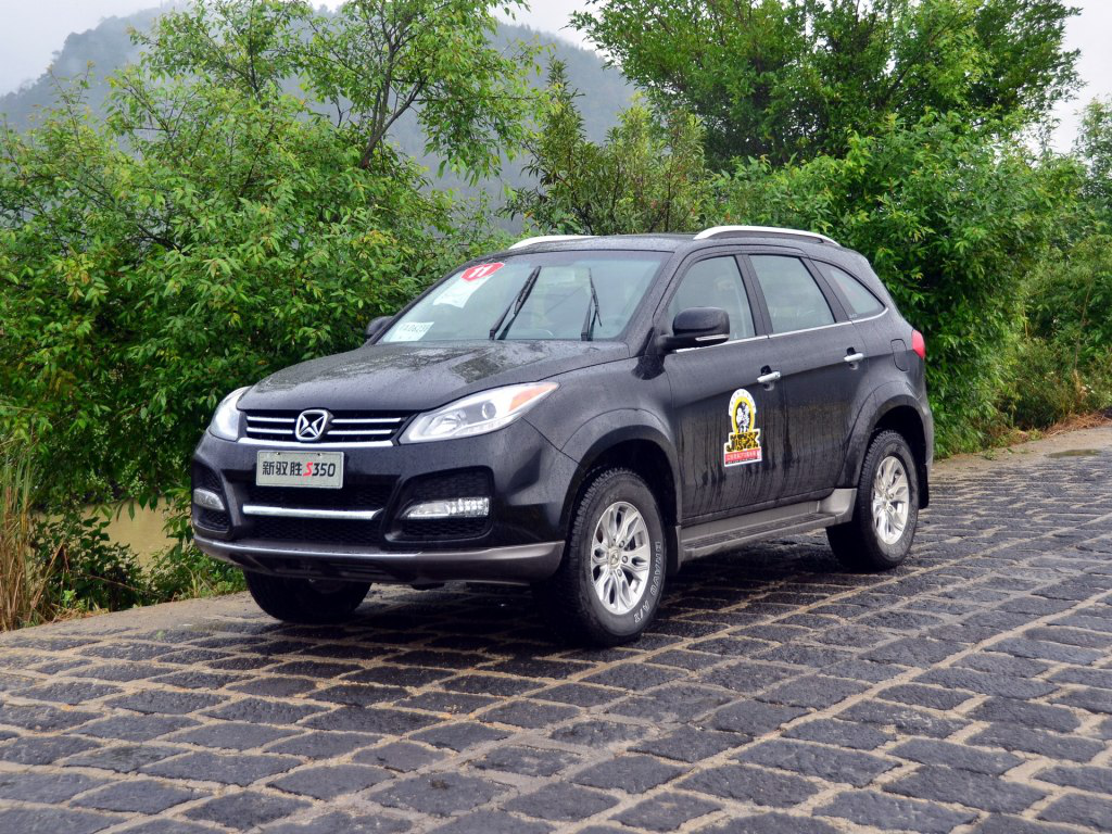 夏季硬核越野就是江铃汽车驭胜s350