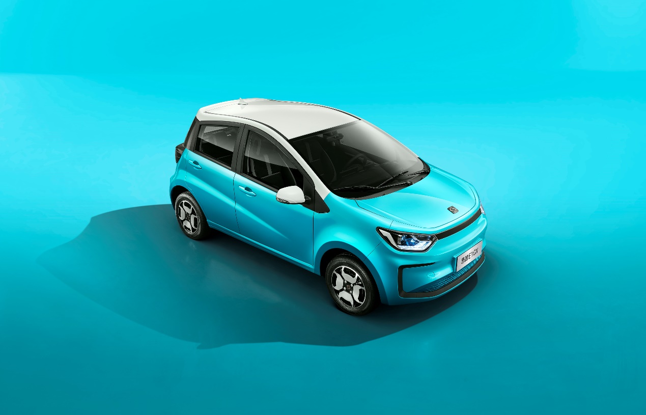 下子品牌思皓首款小型纯电动车型,思皓e10x延续大众对造车品质的监管