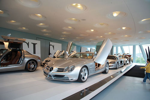 SLR1