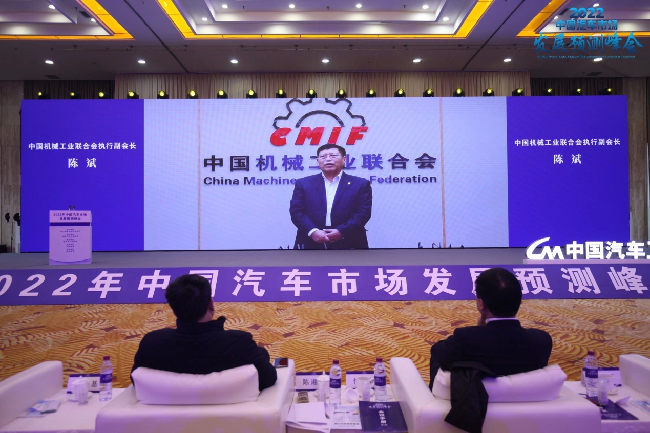 2022年车市回升与隐忧并存