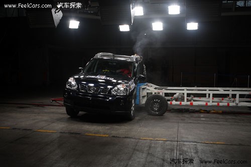 2009C-NCAP ͻ
