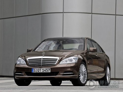 2010S600
